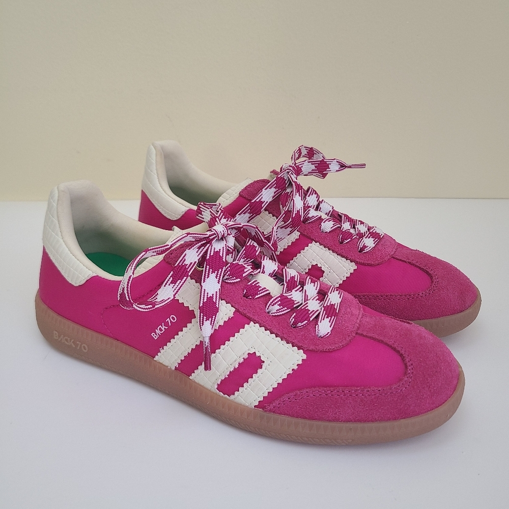 Back 70 Ghost Sneakers in Cherry Women’s Size 37 US 6.5/7 EUC!
